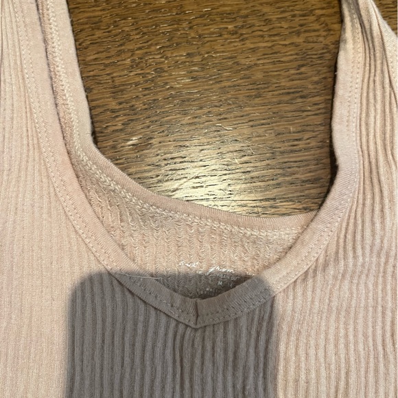 Pale pink nude cropped tank top from Free People super comfy and stretchy - Picture 2 of 2